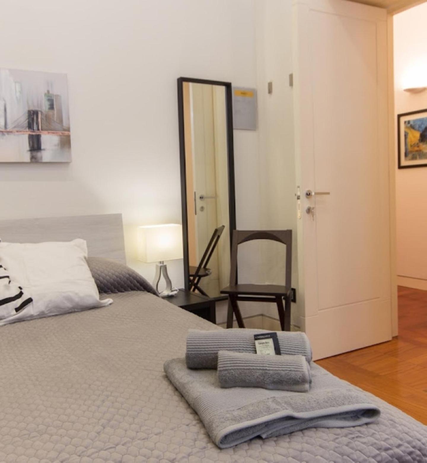 Mimmu Naples